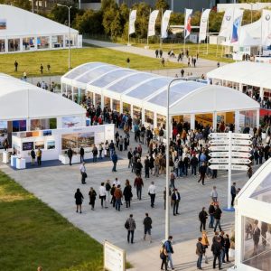 clear exhibition tent